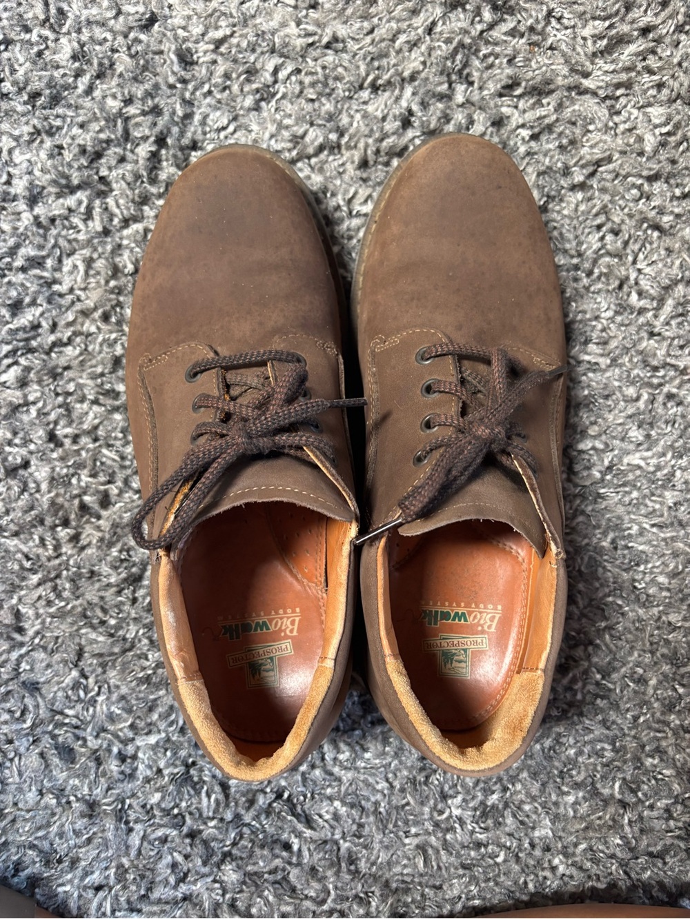 Brown Men’s Chukka Lace-Up Boots